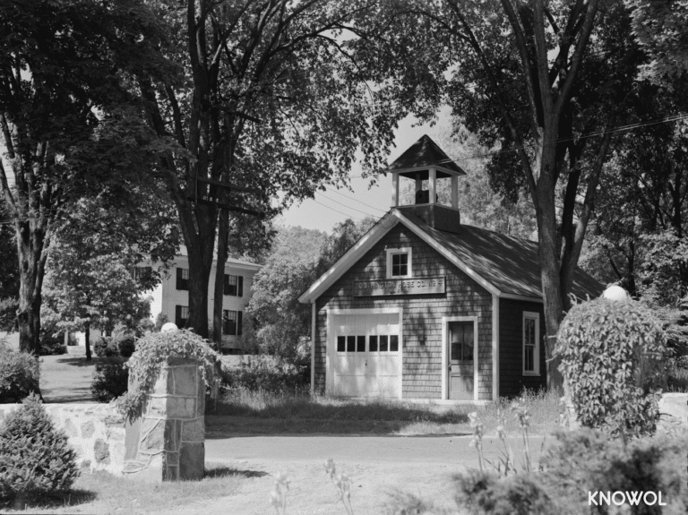 55 incredible pictures of Southington, CT during WWII