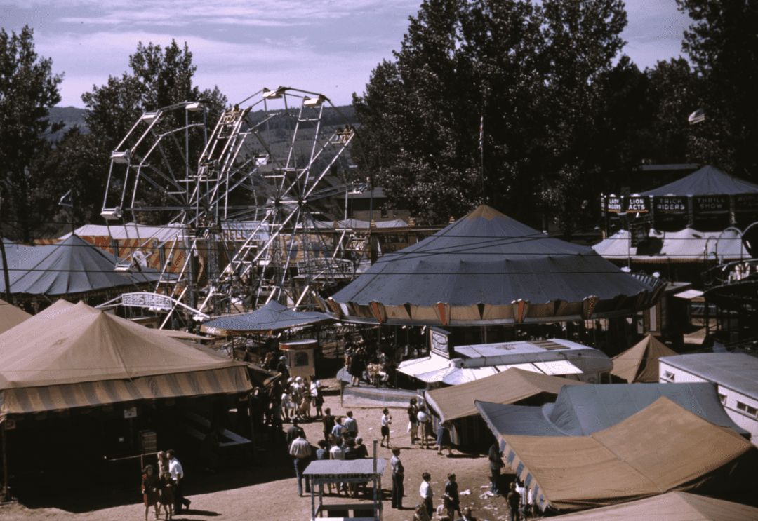 35 Awesome Historical Pictures of the Vermont State Fair from 1941