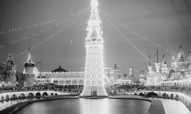 25 historic pictures of Luna Park, Coney Island’s magical land of lights