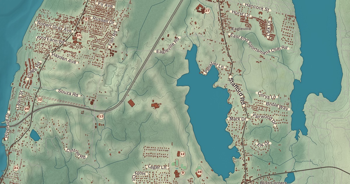 Beautifully Detailed Map of Tiverton, Rhode Island